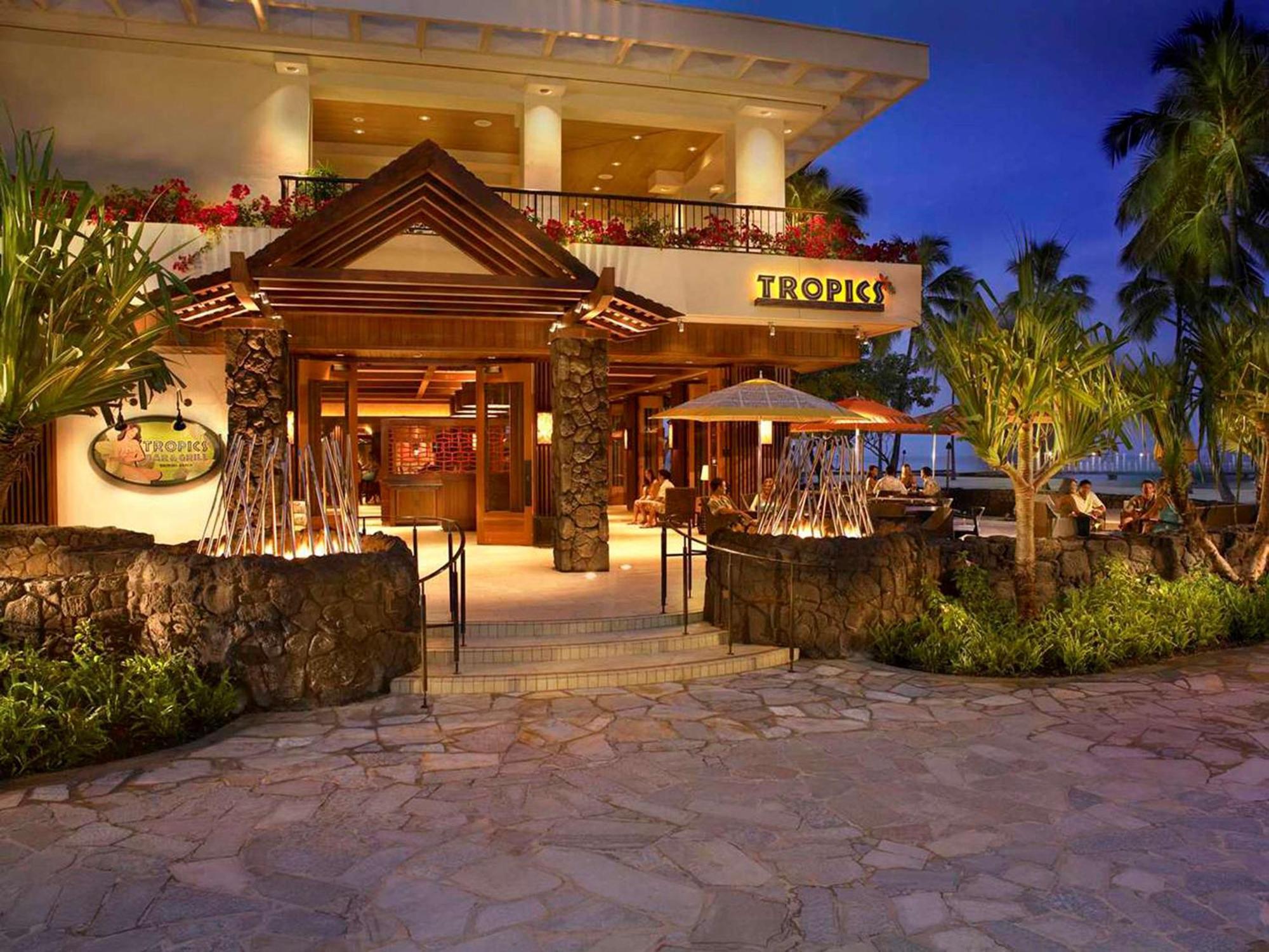 Отель Hilton Grand Vacation Club The Grand Islander Waikiki Гонолулу Экстерьер фото